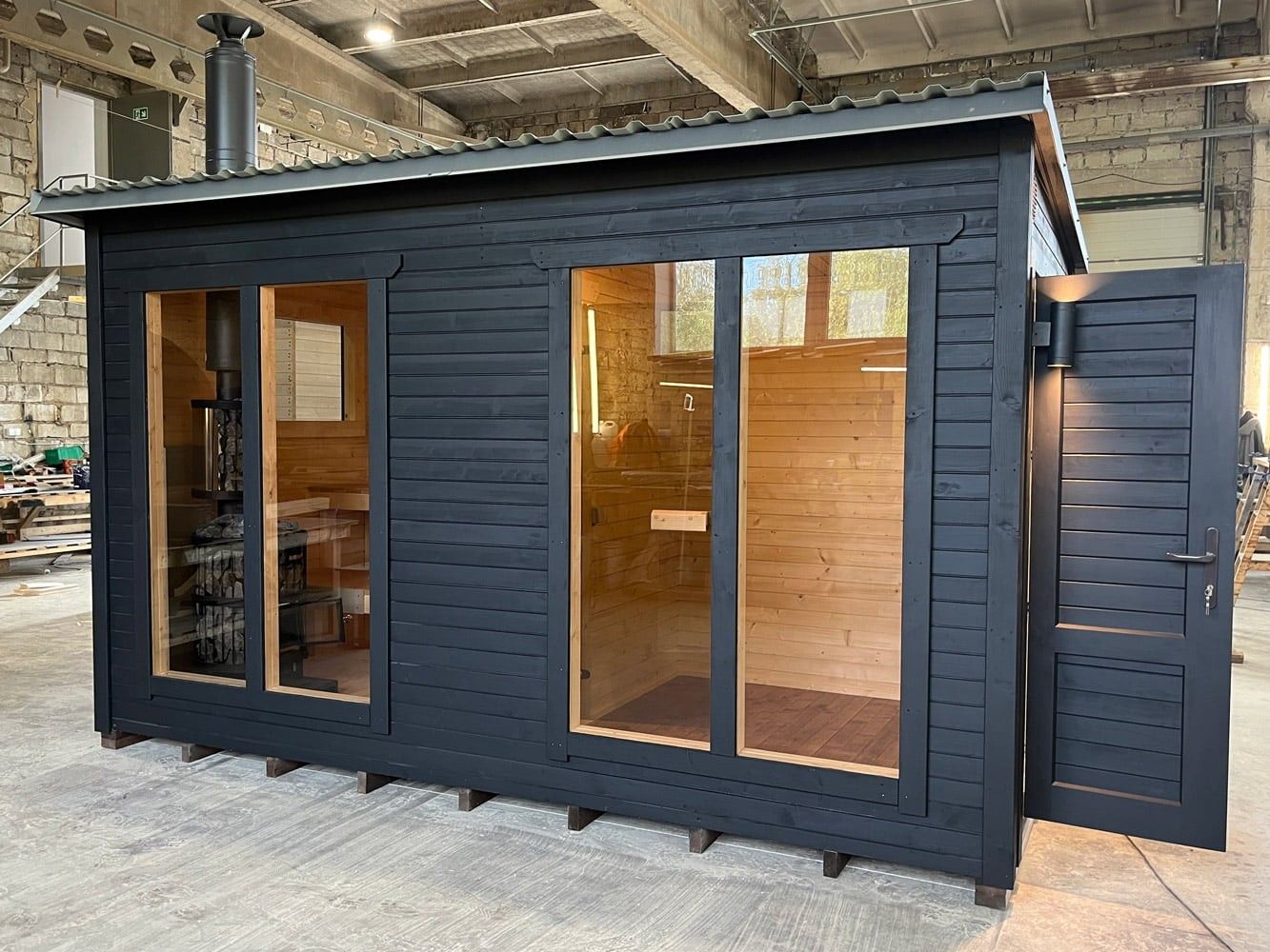 Karkasa pirts, 10 m², 8 personām