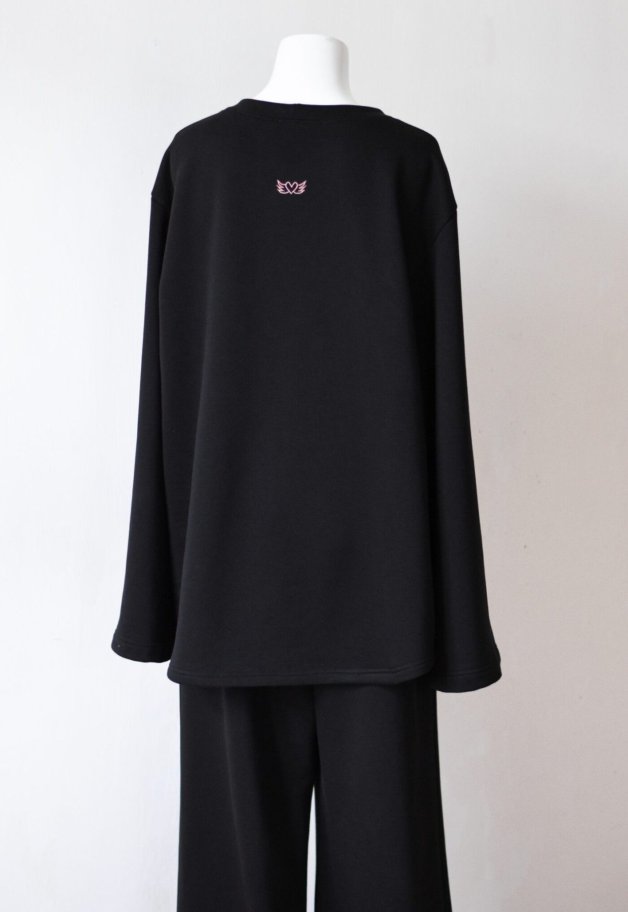 Sieviešu kostīms PIENALOTÉ, S, M, L, XL, melnā krāsā — attēls 4
