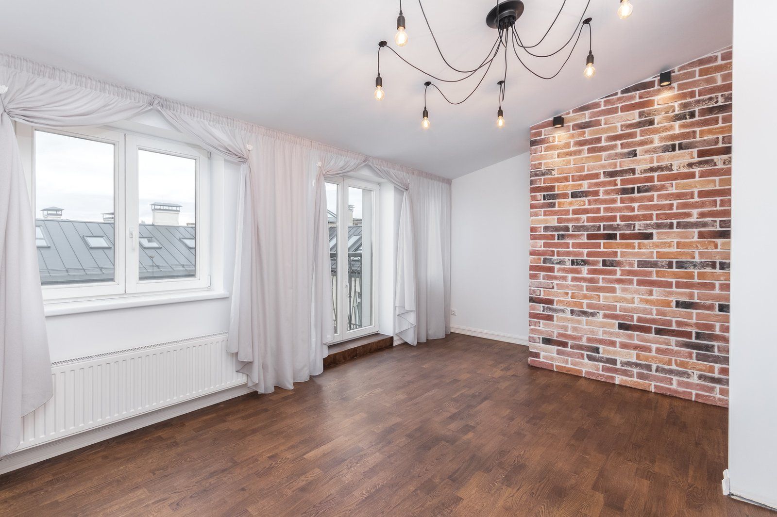 3 istabu dzīvoklis, Rūpniecības iela 9, Centrs — attēls 2