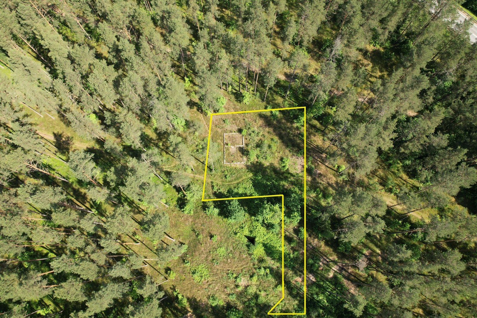 Zemes gabals 1400 m², Karpu iela 13, Garkalnes pagasts