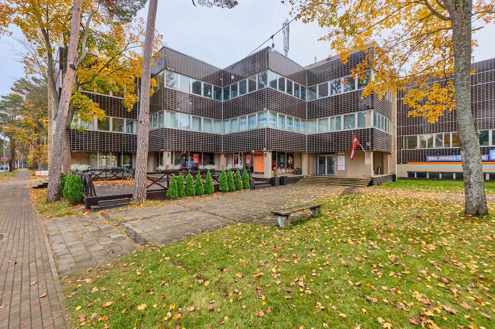 Namīpašums 5864 m², Lienes iela 16/18, Jūrmala — attēls 5