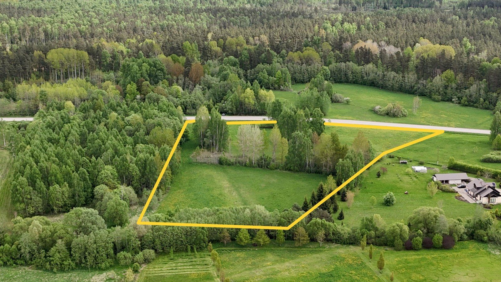Zemes gabals 2,17 ha, Līvāni