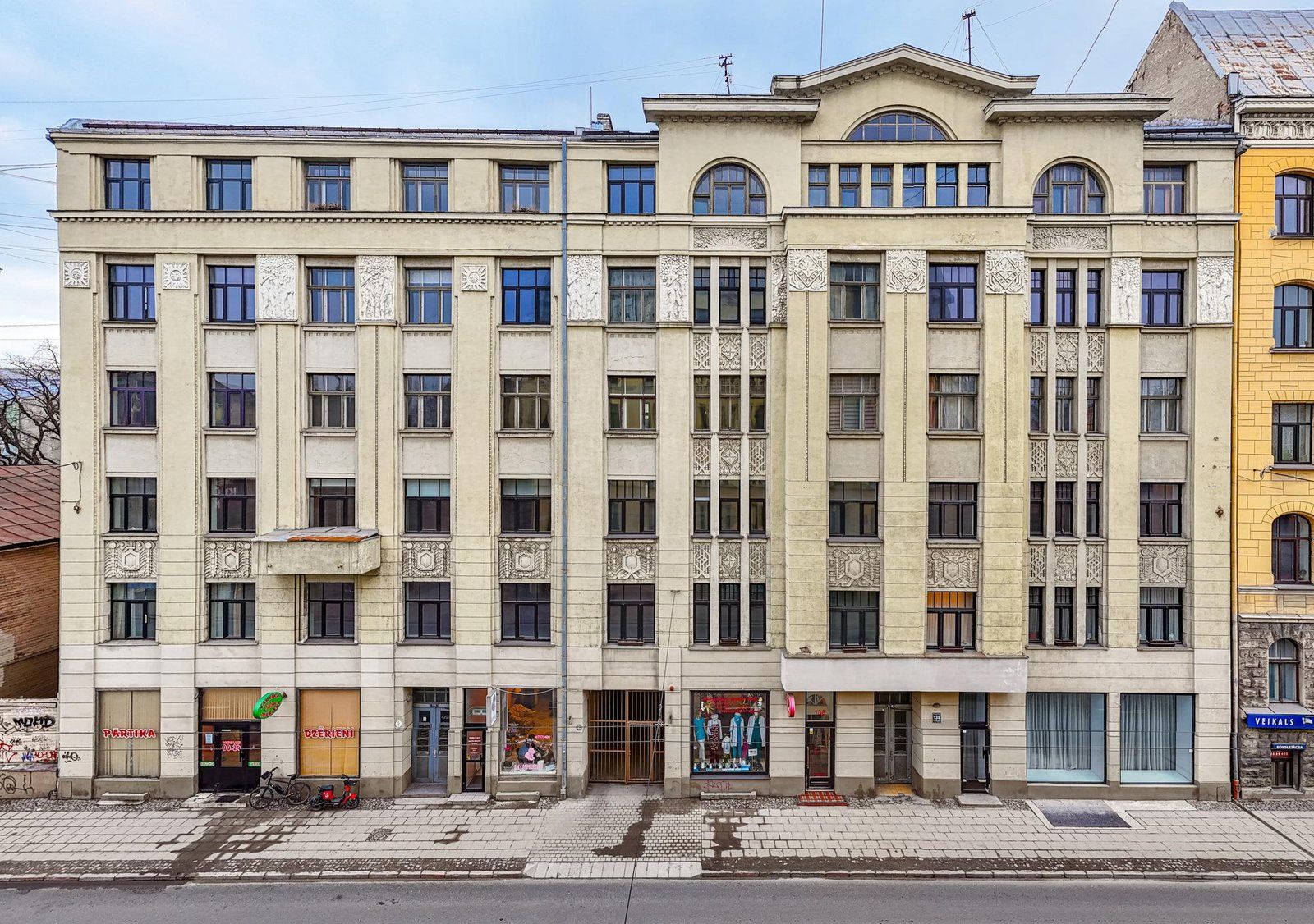 Tirdzniecības telpas 108 m², Brīvības iela 138, Grīziņkalns — attēls 2