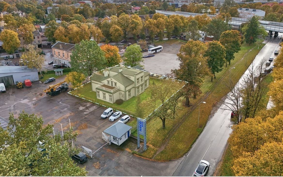 Namīpašums 361 m², Ķīšezera iela 7, Čiekurkalns