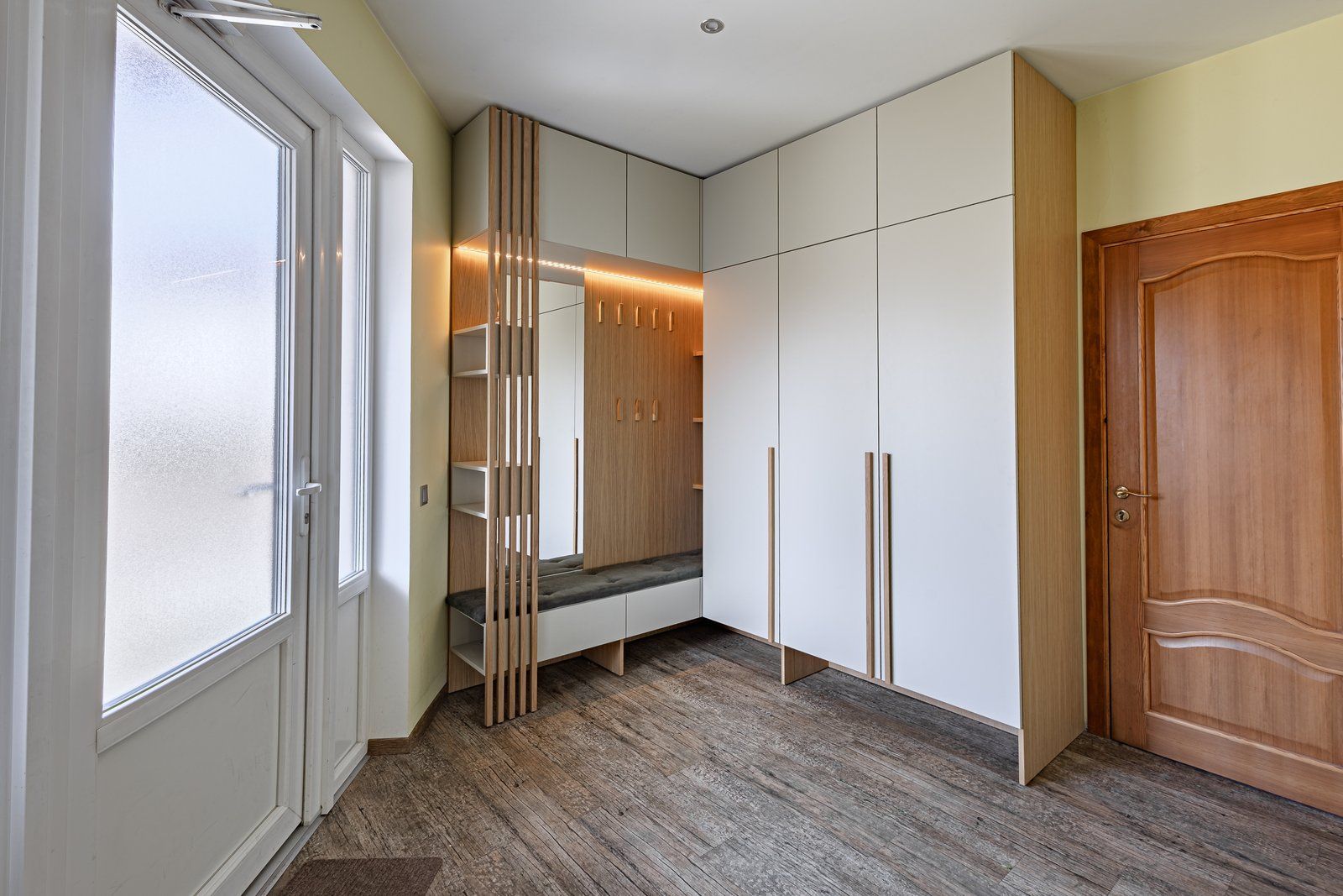 Privātmāja 240 m², Aveņu iela 7, Ozolnieku pagasts — attēls 2