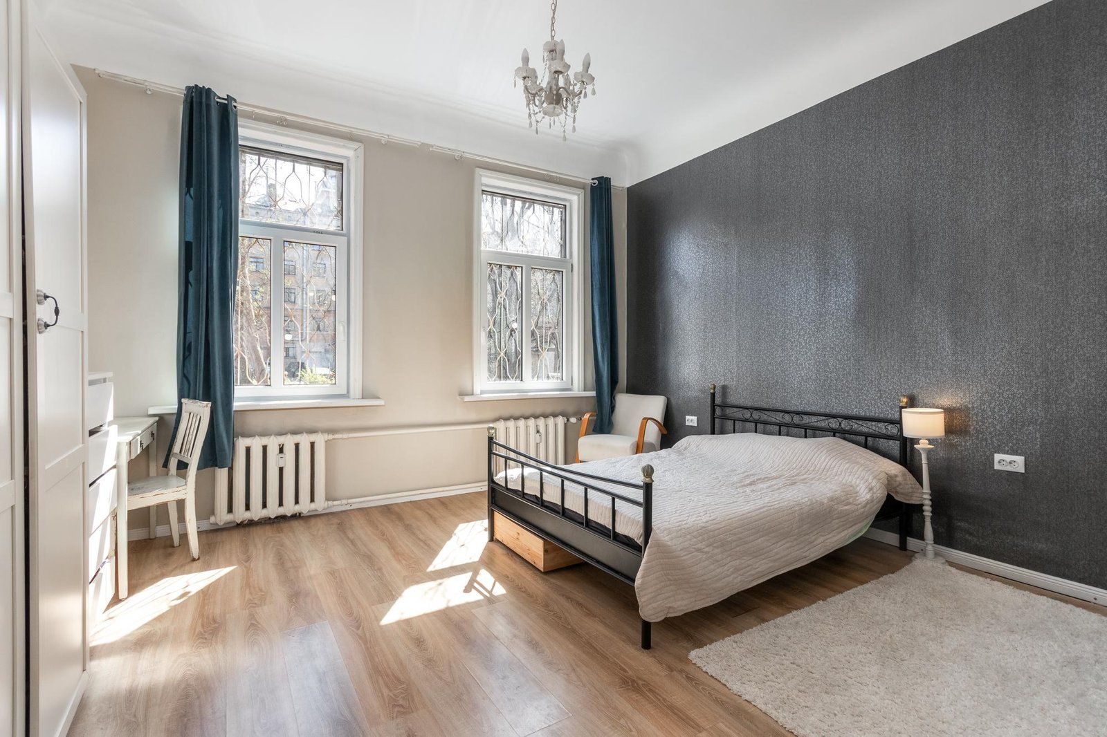 4 istabu dzīvoklis, Brīvības iela 118, Centrs — attēls 4