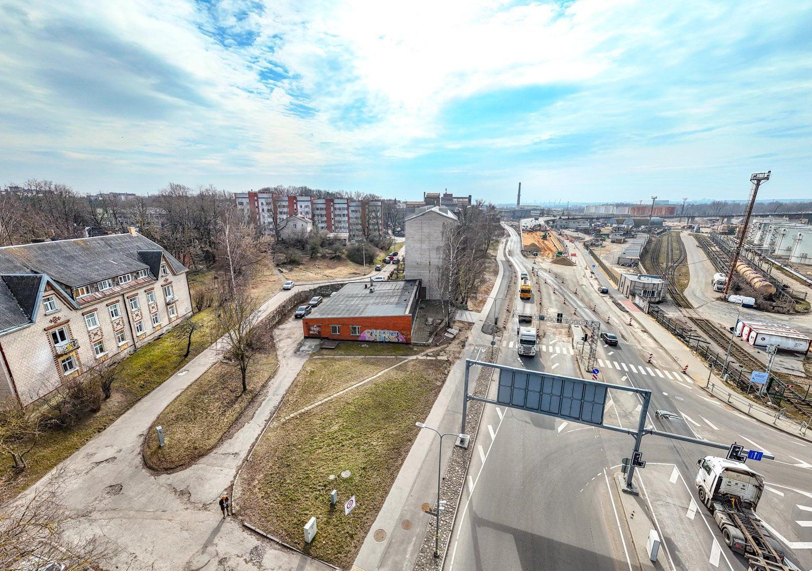 Tirdzniecības telpas 342 m², Tvaika iela 52, Sarkandaugava