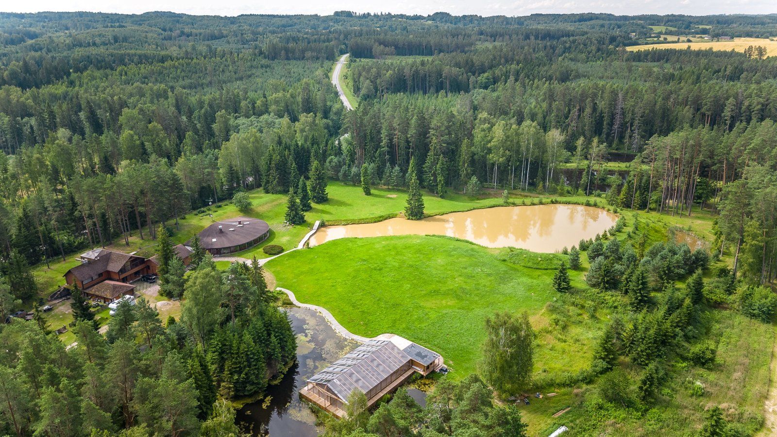 Privātmāja 393 m², Ainavas, Sēmes pagasts — attēls 2