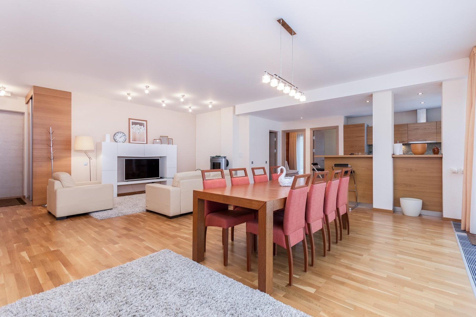 4 istabu dzīvoklis, Vidus prospekts 54, Jūrmala — attēls 3