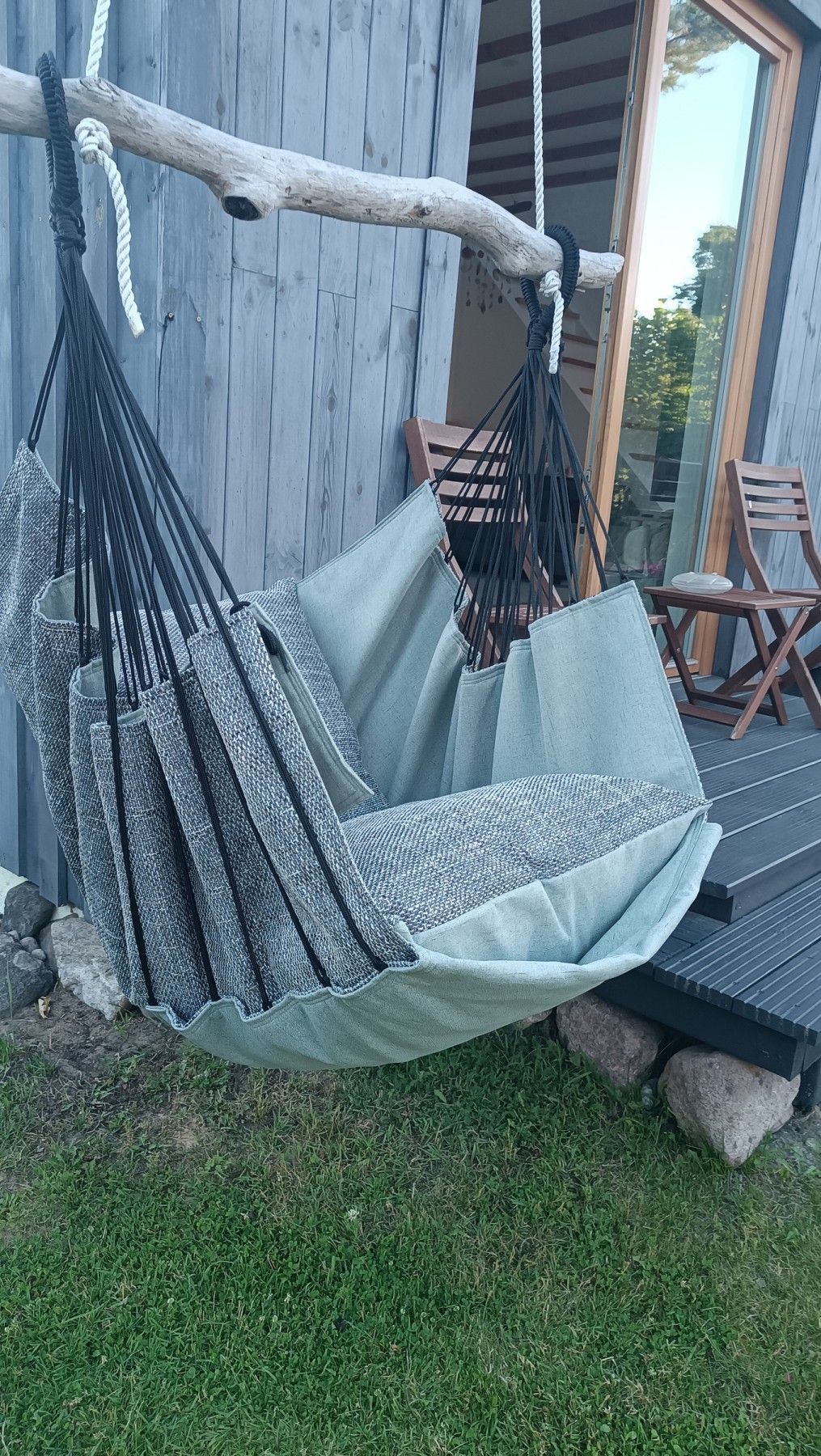 Šūpuļkrēsls Decochair, koks, tekstils, pelēkā, zaļā krāsā — attēls 4