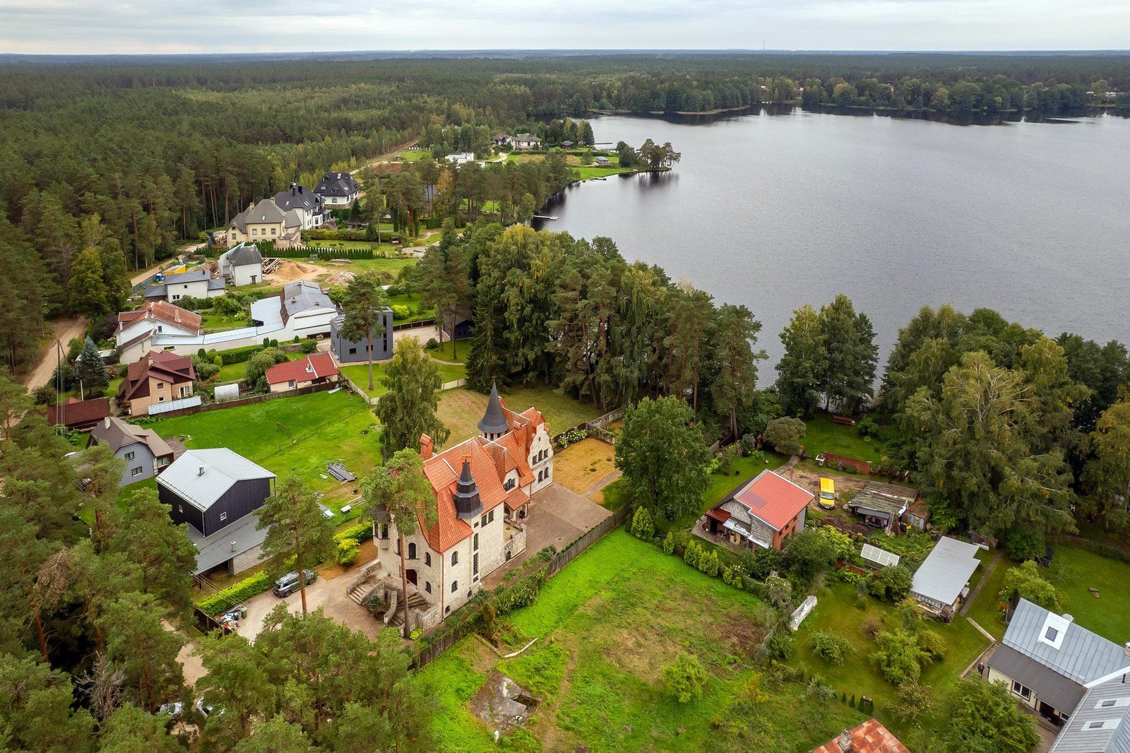 Privātmāja 727 m², Mežmalas iela 4B, Garkalnes pagasts — attēls 3