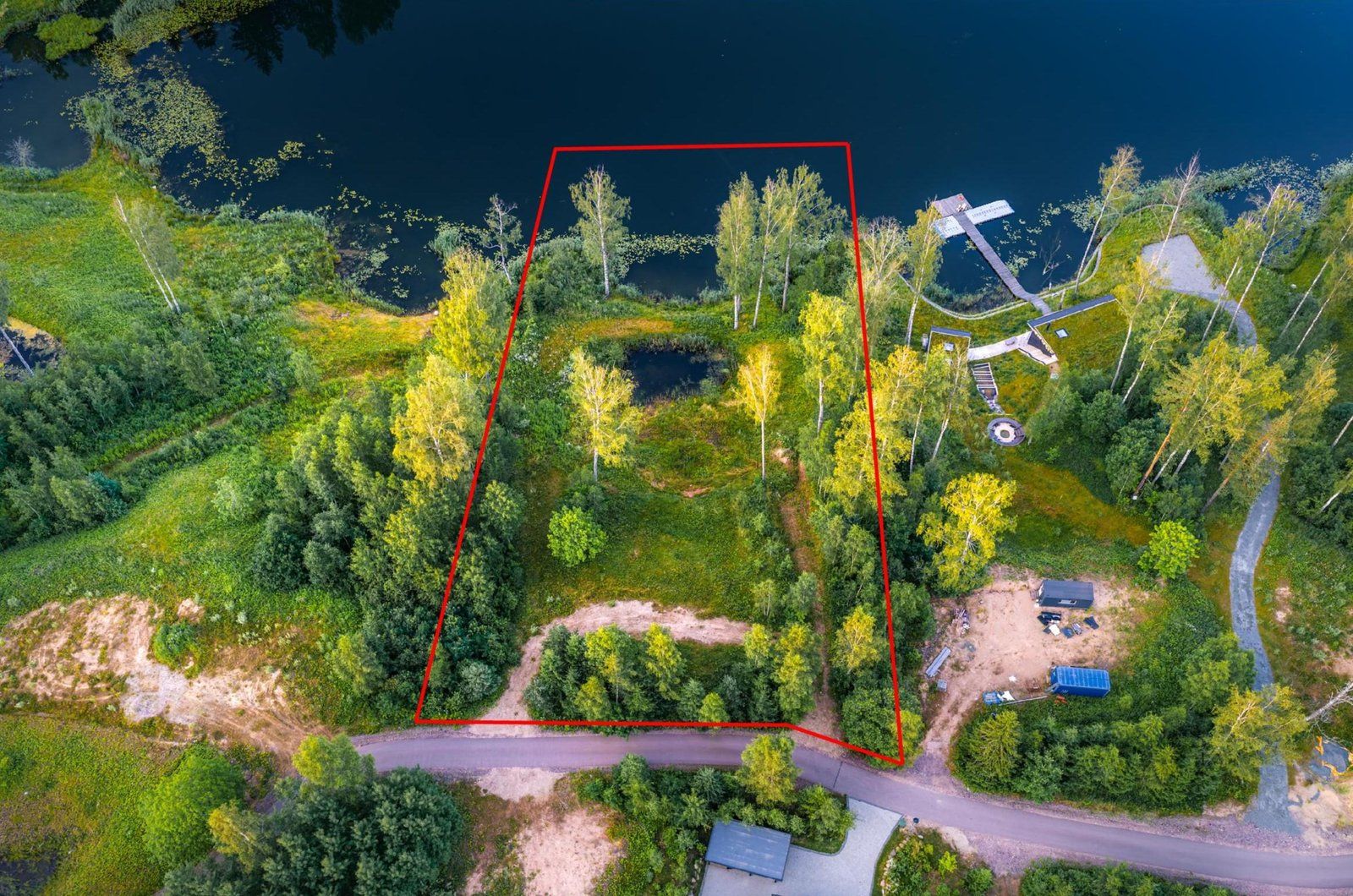 Zemes gabals 6956 m², Bangas, Amatciems