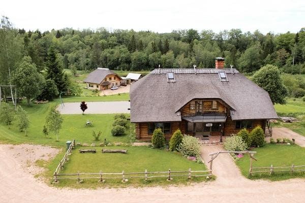 Viesnīca 600 m², Ezernieki, Līgatnes pagasts