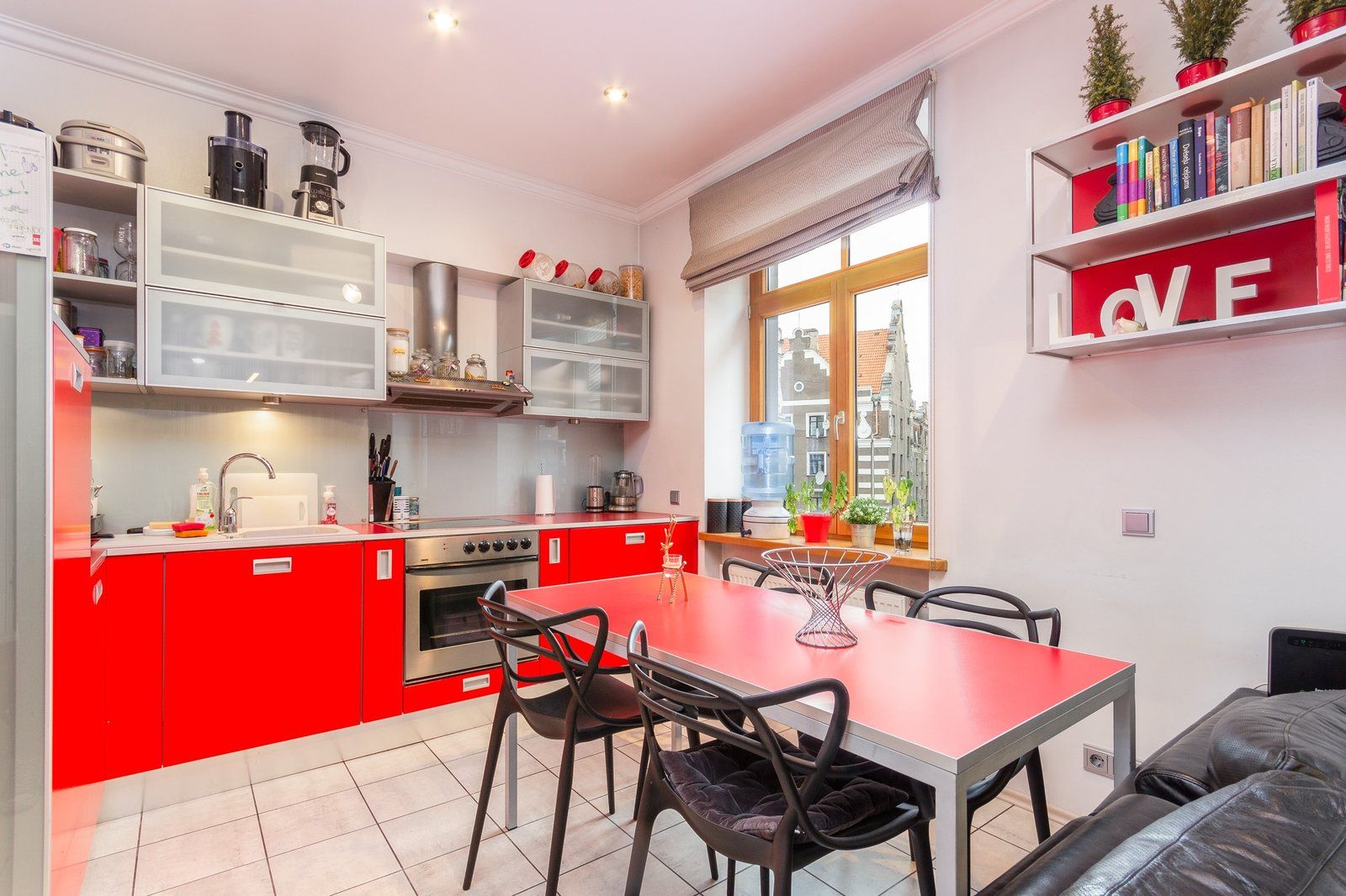 2 istabu dzīvoklis, Grēcinieku iela 11, Vecrīga