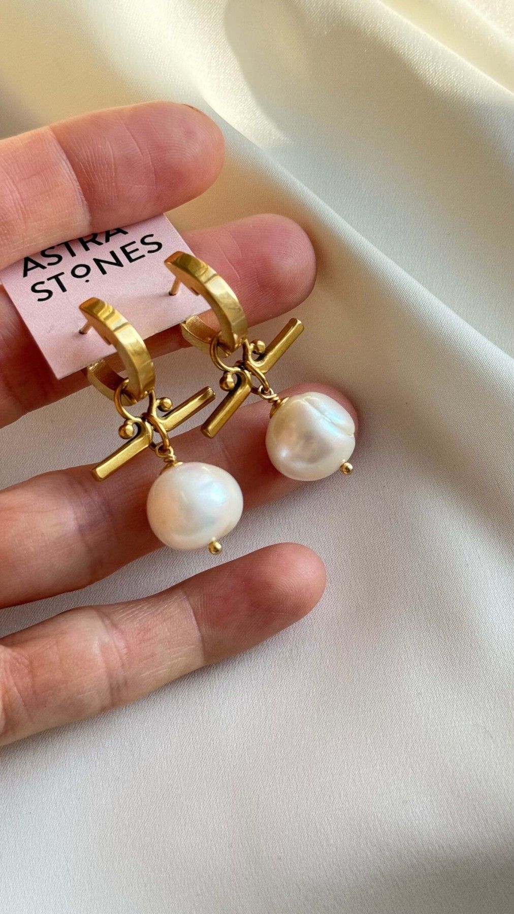 Auskari Astra Stones, ar pērli, baltā, zelta krāsā — attēls 4