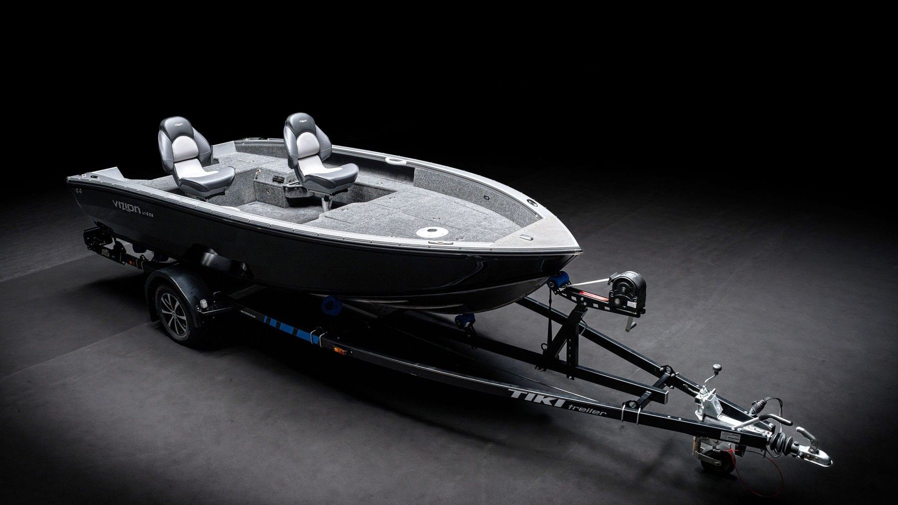 Motorlaiva VIZION 470 RS, 4,7 m, alumīnijs