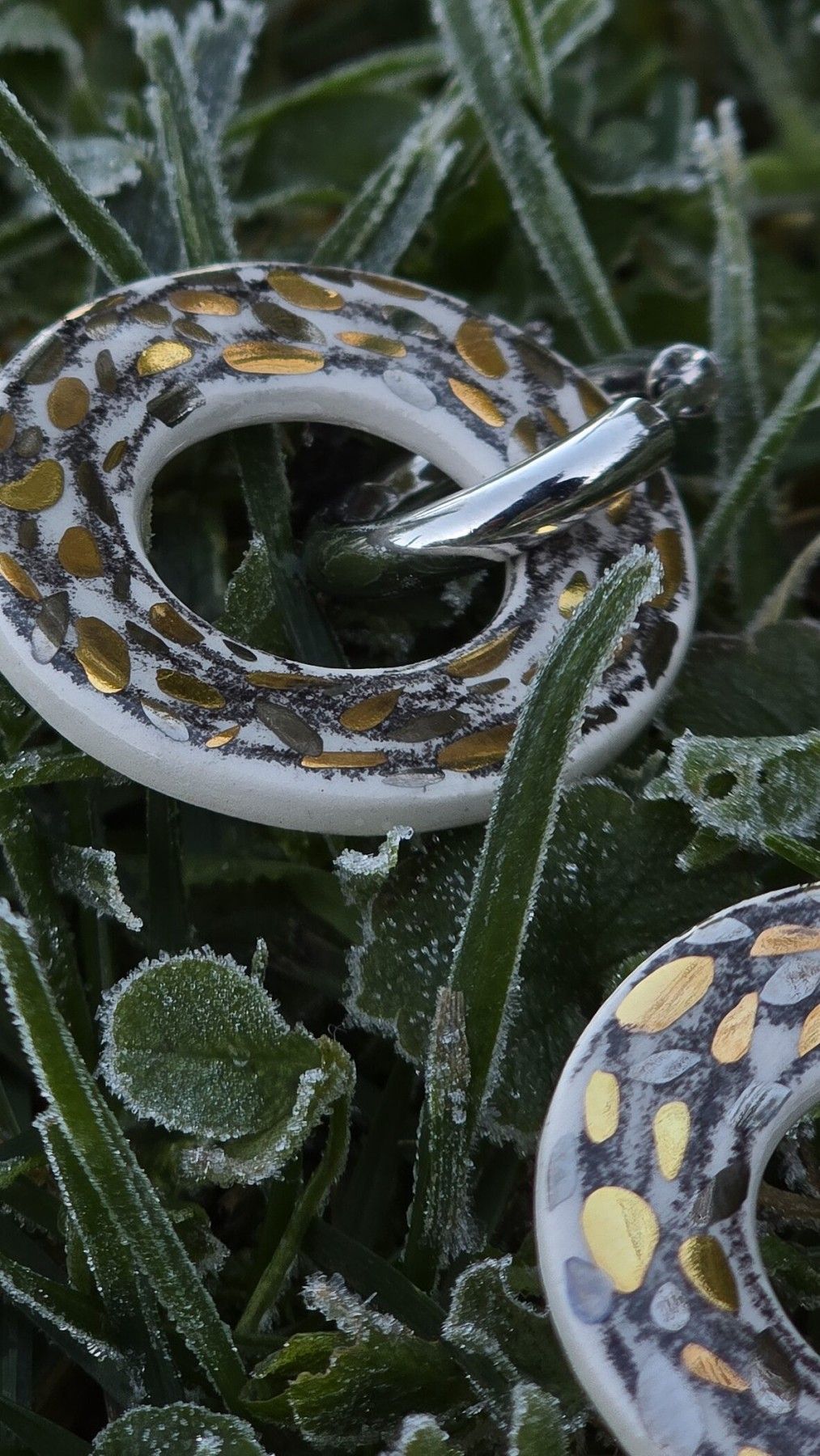 Auskari KAISME, violetā, zelta, sudraba krāsā — attēls 2