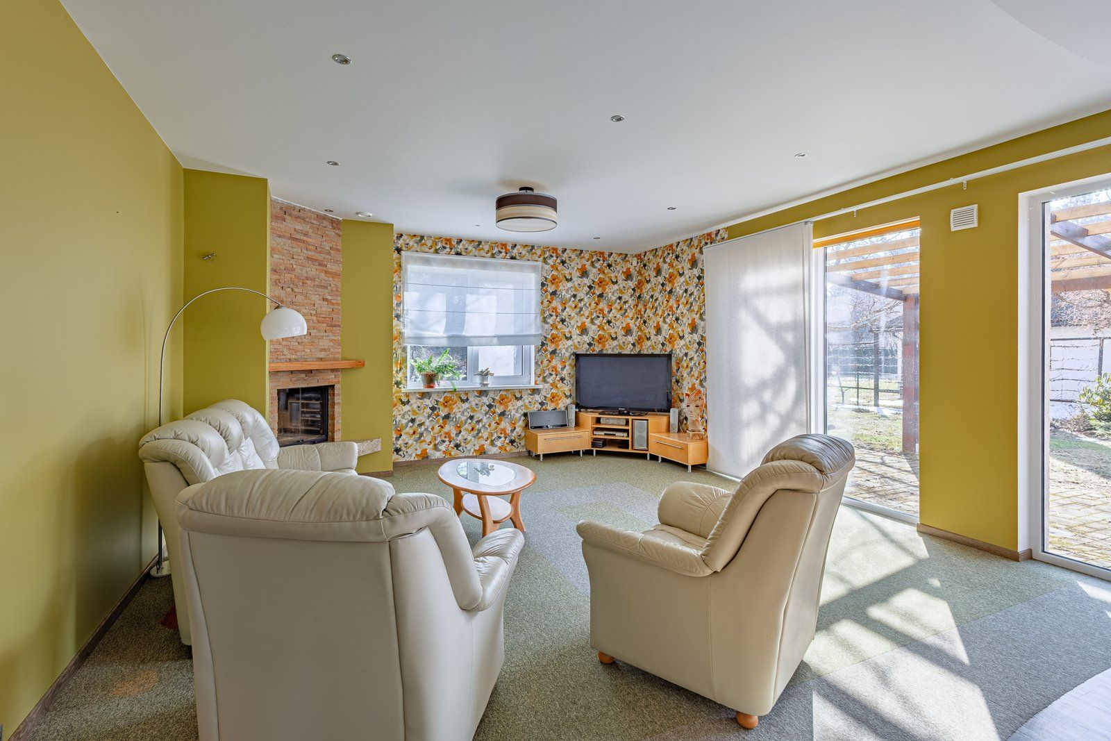 Privātmāja 240 m², Aveņu iela 7, Ozolnieku pagasts — attēls 4