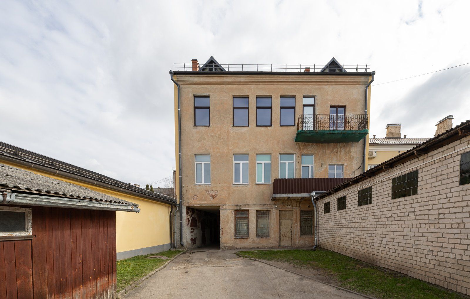 Tirdzniecības telpas 96 m², Ģimnāzijas iela 25A, Daugavpils — attēls 2
