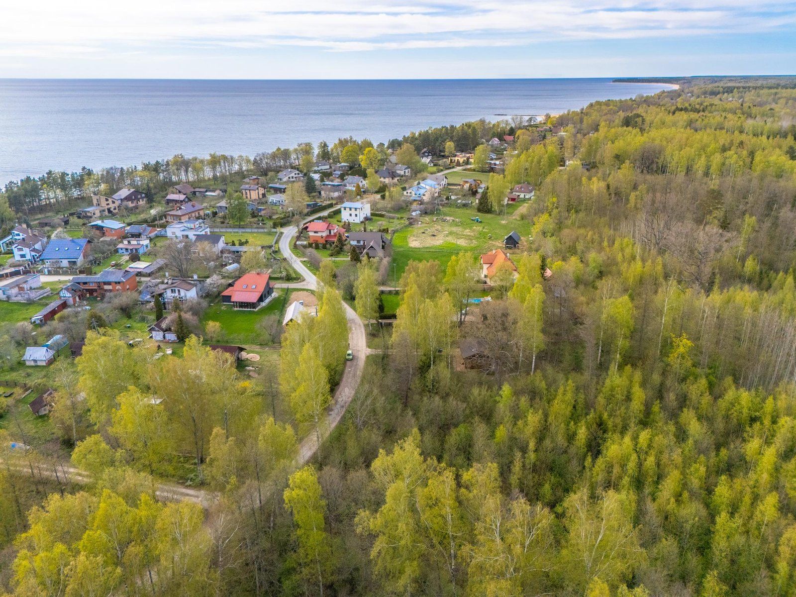 Zemes gabals 2500 m², Jūras iela 57, Liepupes pagasts