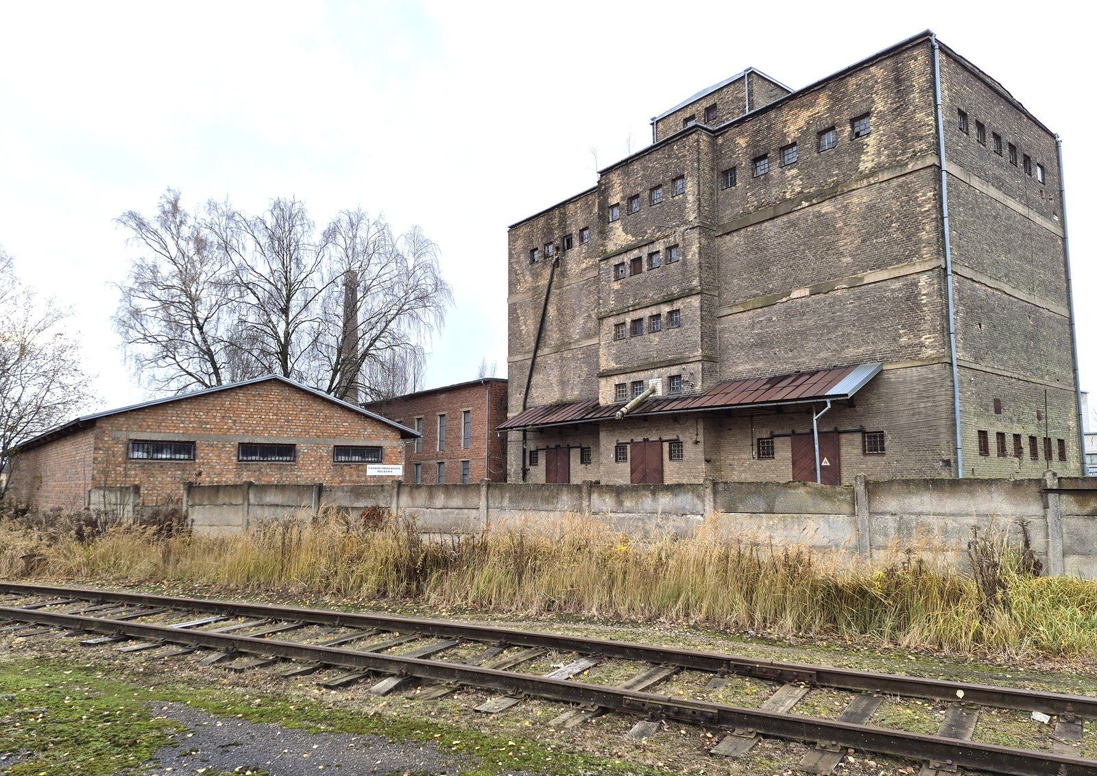 Ražošanas ēka 1238 m², Stacijas laukums "Elevators"