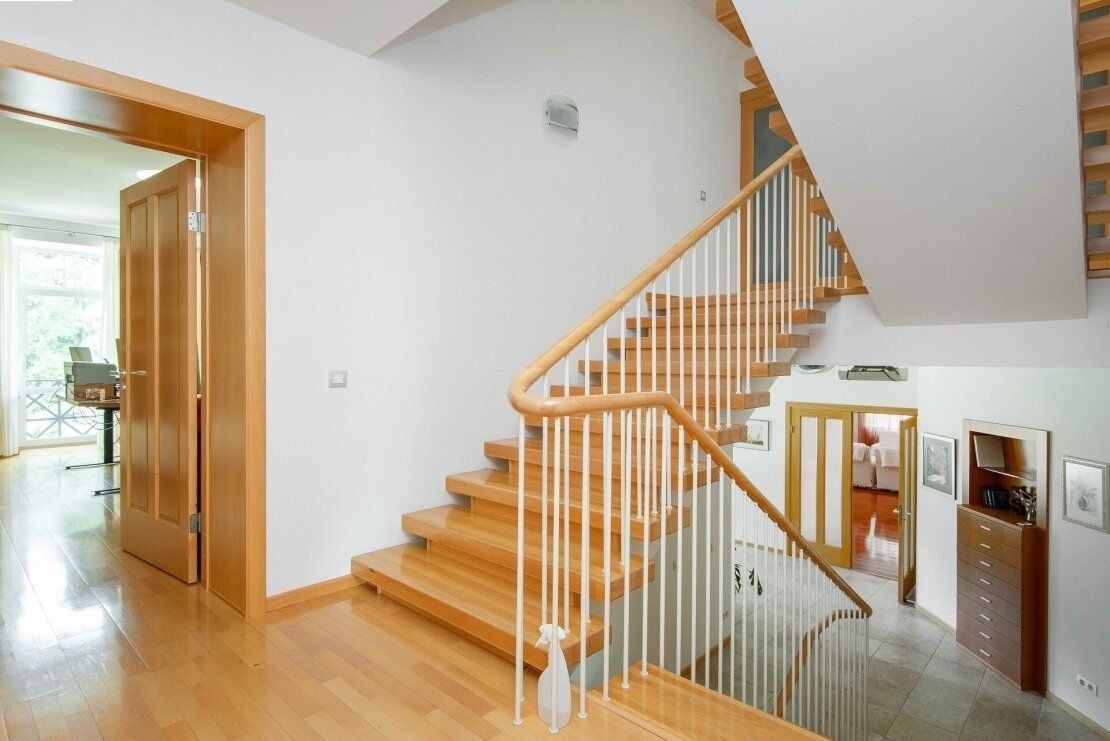 Privātmāja 1075 m², Krastmalas iela 12, Garkalnes pagasts — attēls 5