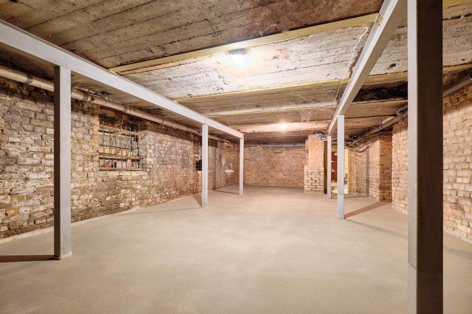 Tirdzniecības telpas 57 m², Aleksandra Čaka iela 133A — attēls 2