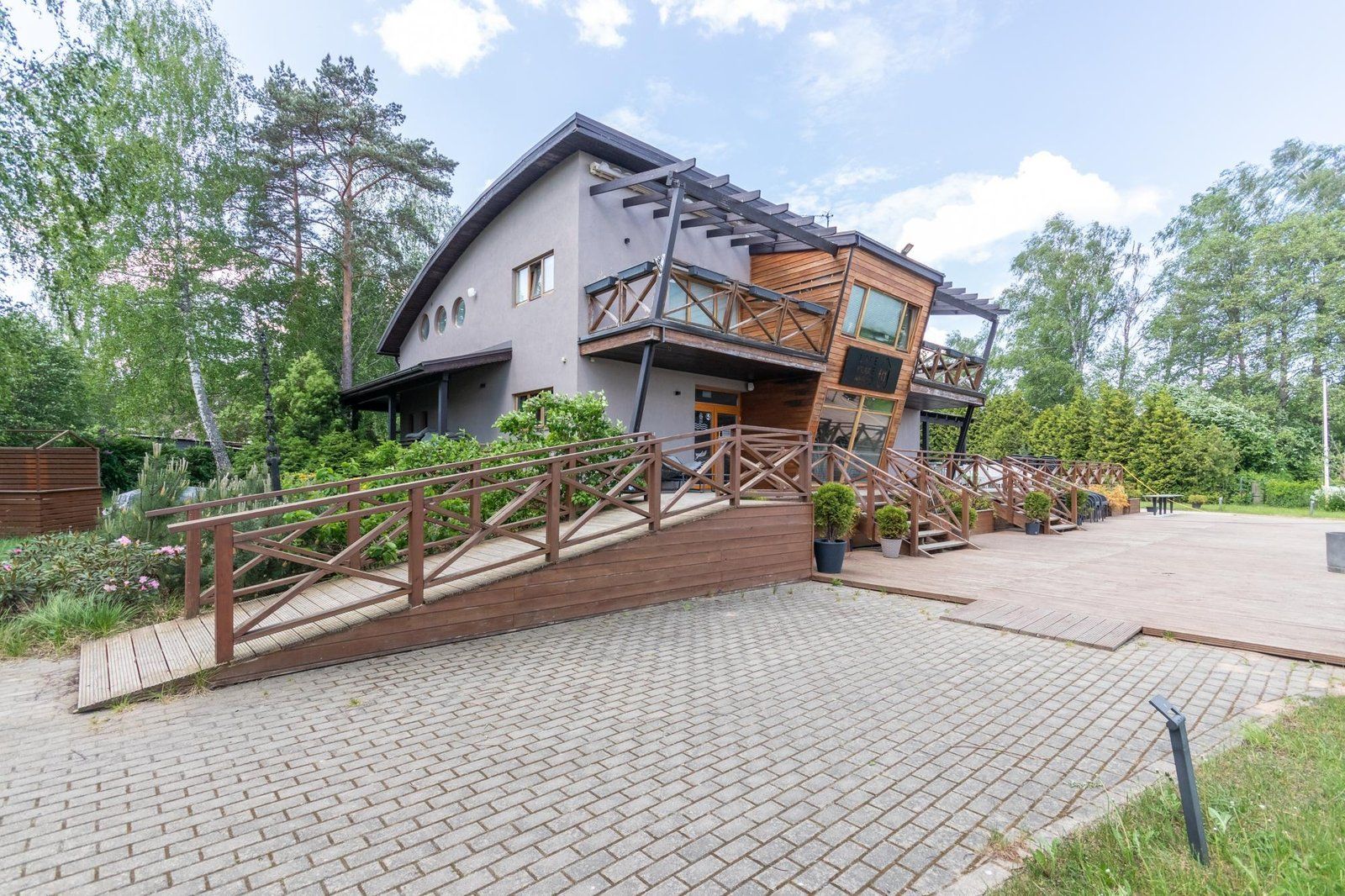 Viesnīca 1009 m², Āķu iela 15, Ādažu pagasts — attēls 4