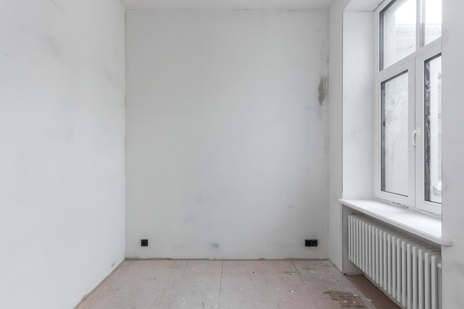 1 istabas dzīvoklis, Baznīcas iela 5, Centrs