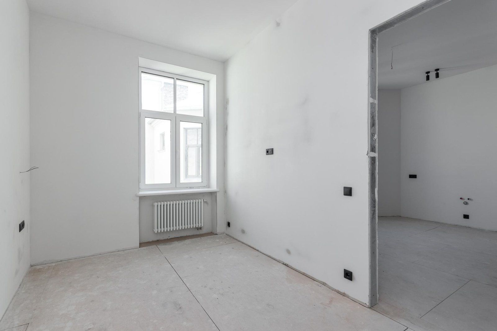2 istabu dzīvoklis, Baznīcas iela 5, Centrs