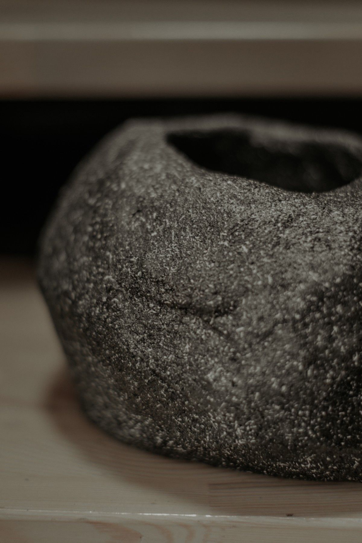 Vāze Artterrace, augstums 14 cm, pelēkā krāsā — attēls 5