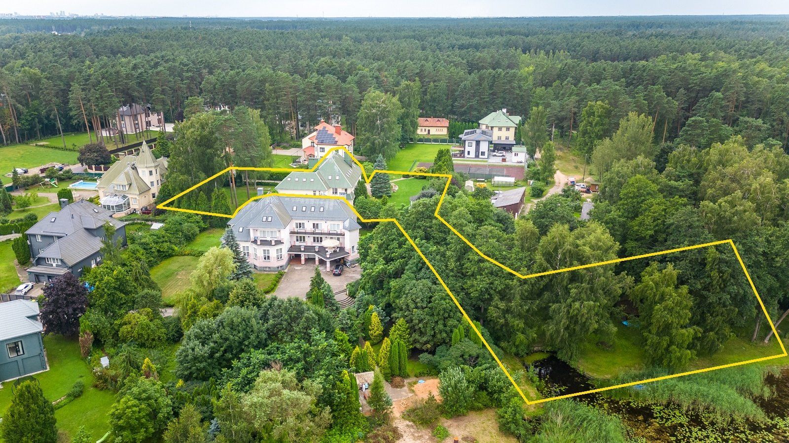 Privātmāja 960 m², Atvaru iela 9, Garkalnes pagasts — attēls 2
