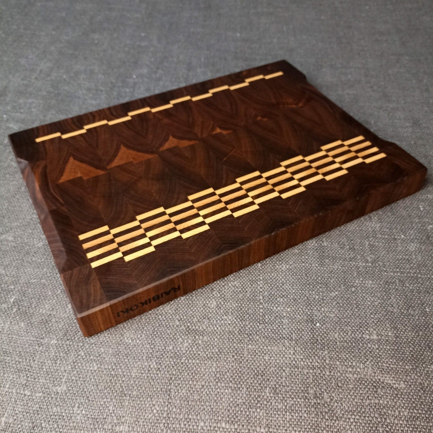 Griešanas dēlītis Raibi Koki, 33 cm, koks, brūnā, bēšā krāsā — attēls 5