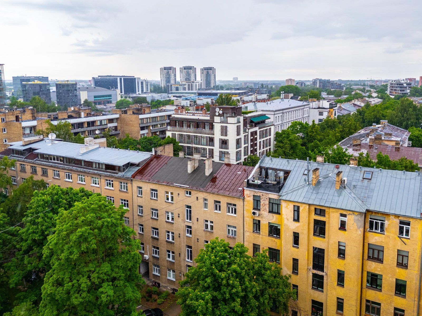 3 istabu dzīvoklis, Krišjāņa Valdemāra iela 77, Centrs — attēls 3