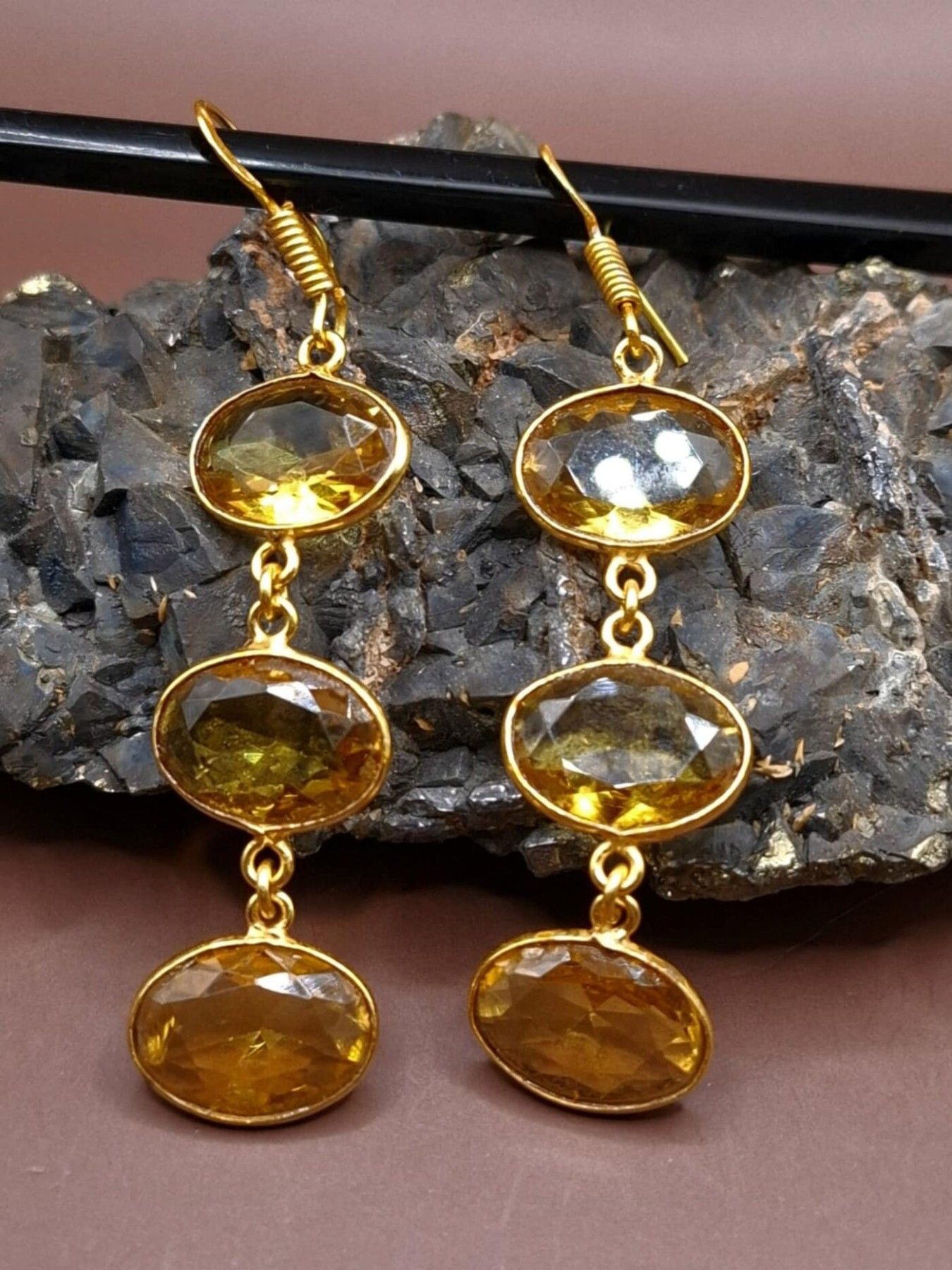 Auskari Rotu spēks, sudrabs, ar pusdārgakmeni, zelta krāsā — attēls 3