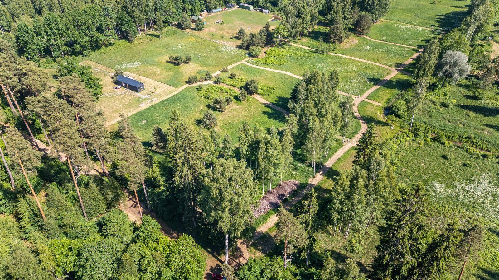 Zemes gabals 1,57 ha, Dzintara iela, Engures pagasts