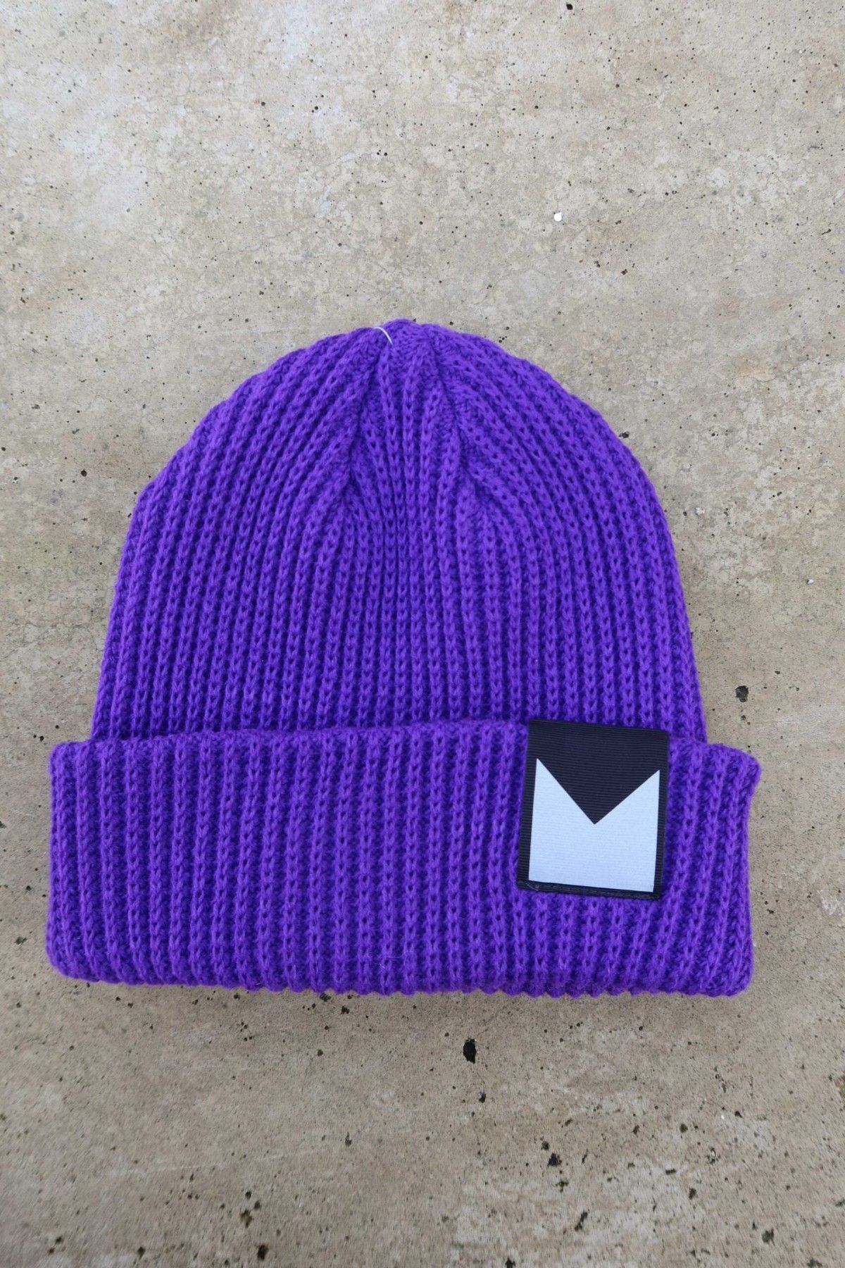 Sieviešu cepure M50, one size, akrils, violetā krāsā, ziemai