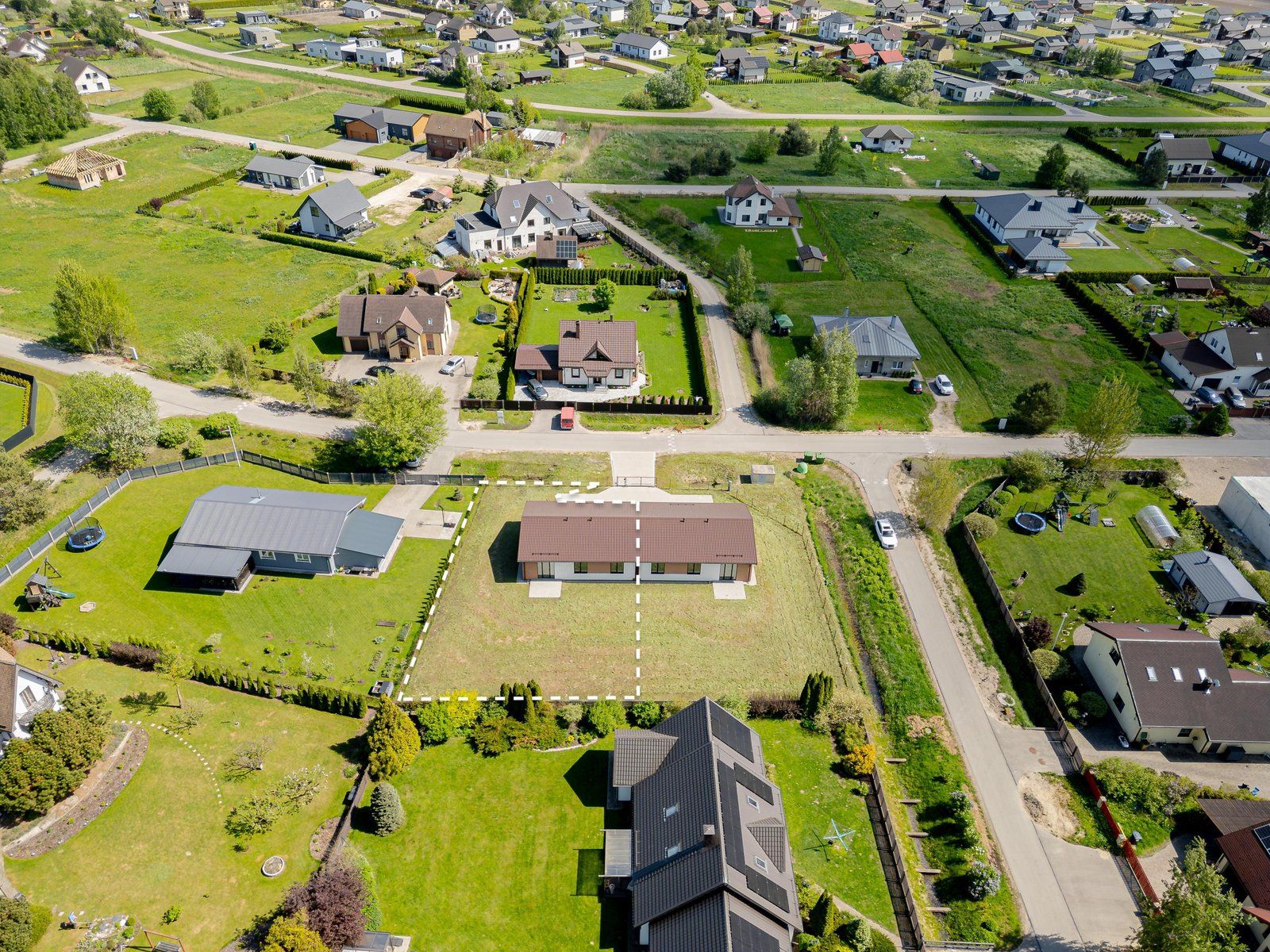 Dvīņu māja 124 m², Mēness iela 11, Olaines pagasts — attēls 2
