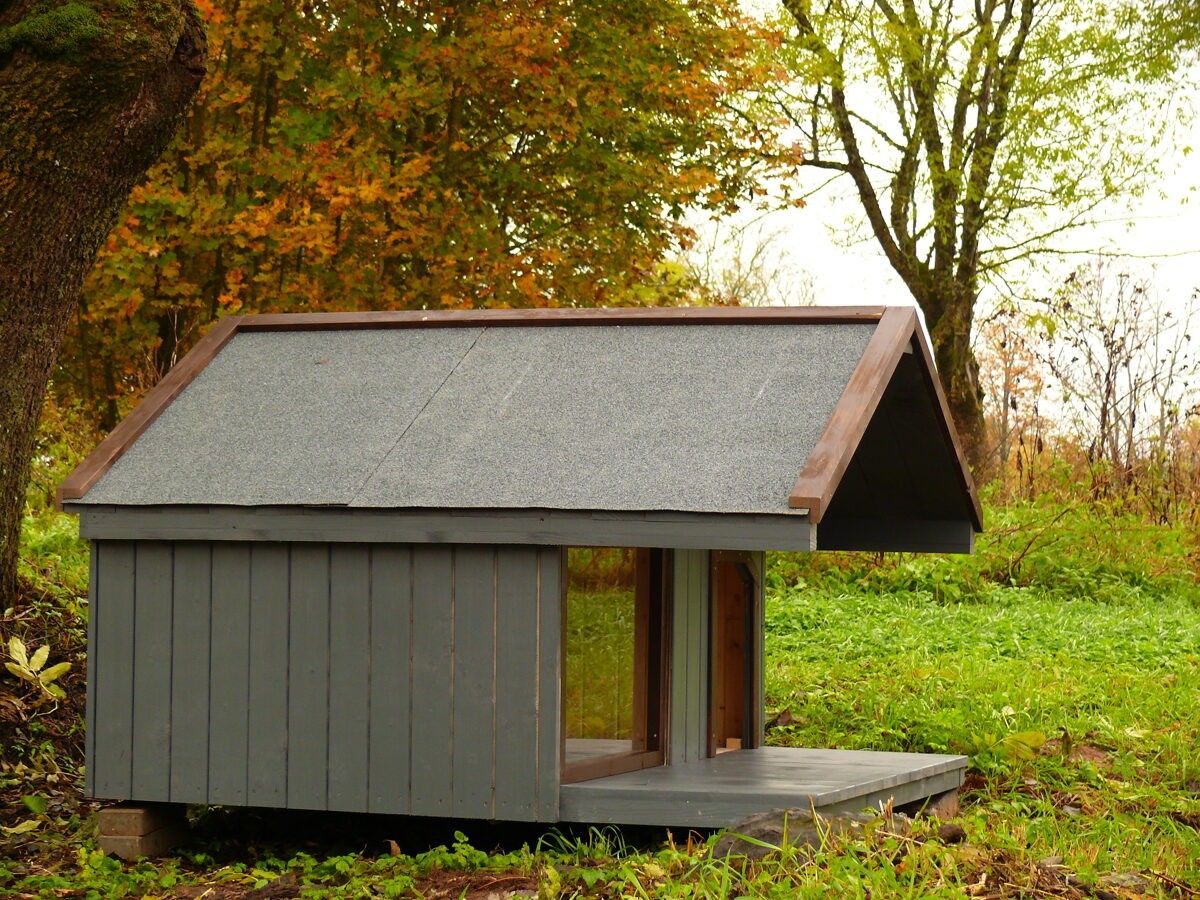 Dzīvnieku mājiņa UZKURI, suņiem, platums 120 cm, koks — attēls 2