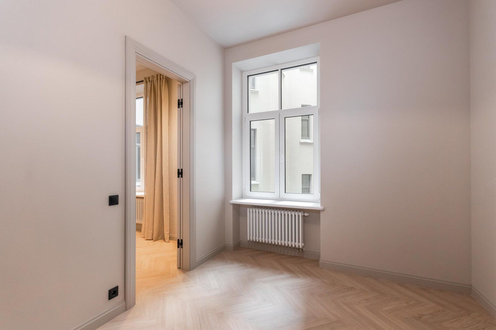 2 istabu dzīvoklis, Baznīcas iela 5, Centrs