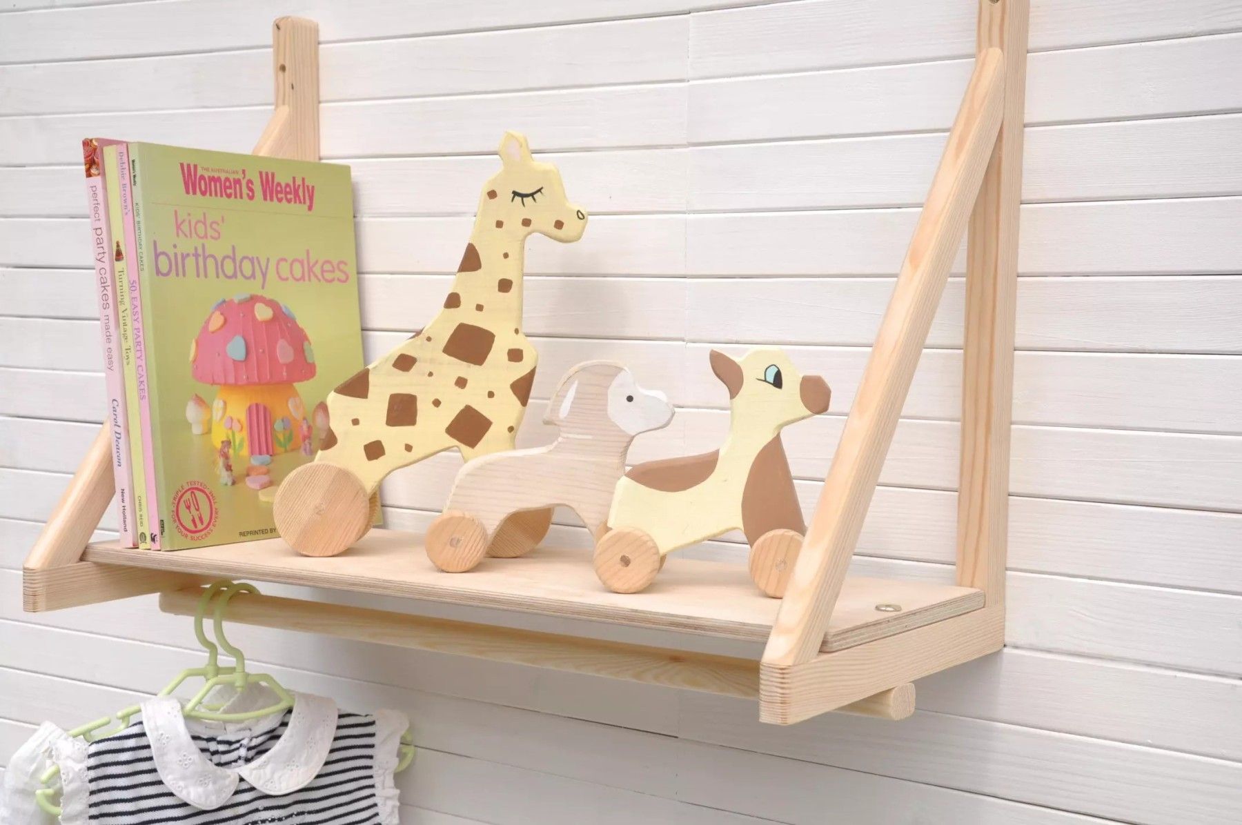 Plaukts Barin Toys, platums 60 cm, augstums 45 cm — attēls 3