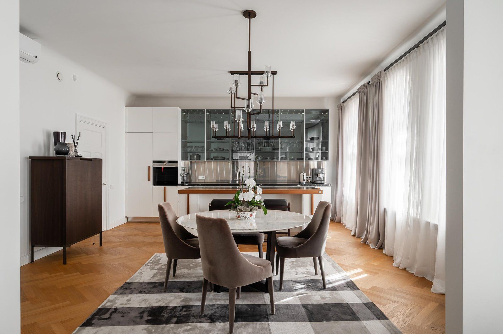 3 istabu dzīvoklis, Brīvības iela 46, Centrs — attēls 4
