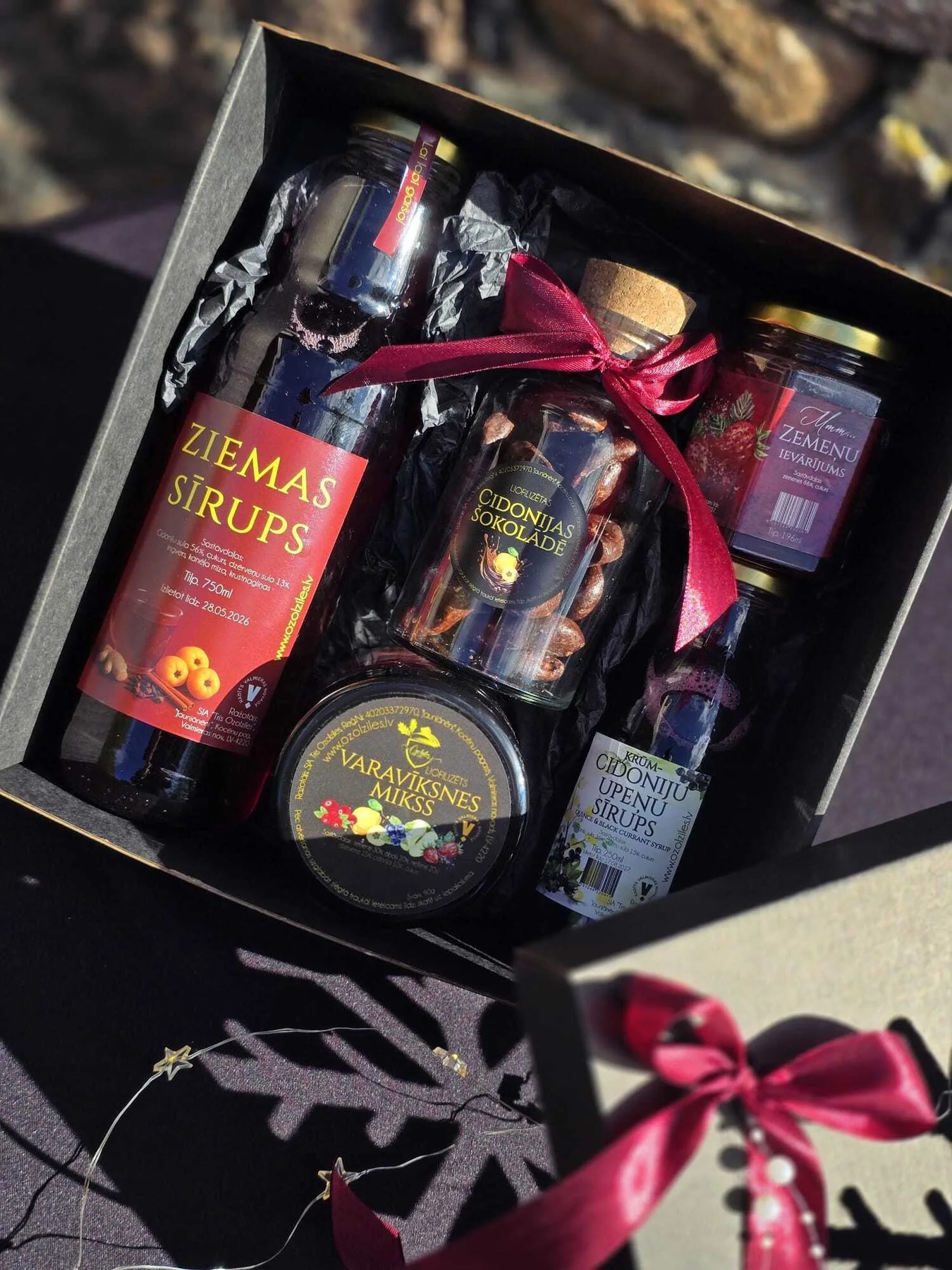 Ziemas sīrups — cidonija, dzērvene, garšvielas, 750 ml — attēls 3