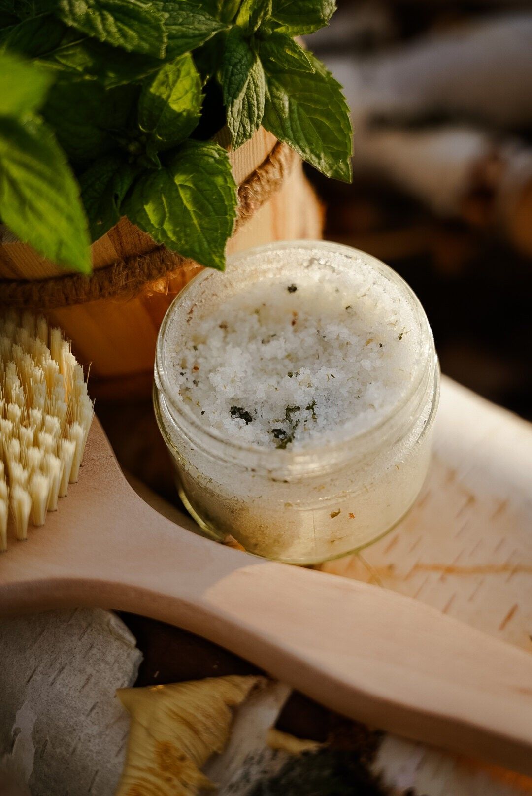 Ķermeņa skrubis Frosti, piparmētru aromāts