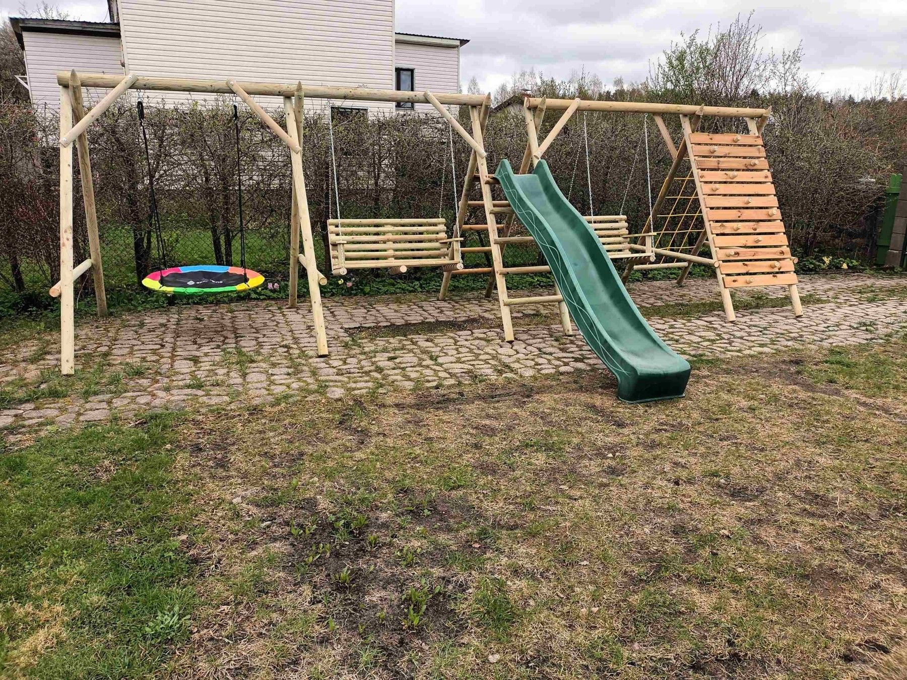 Rotaļu komplekss, platums 2,2 m, garums 7 m, augstums 2,2 m — attēls 2