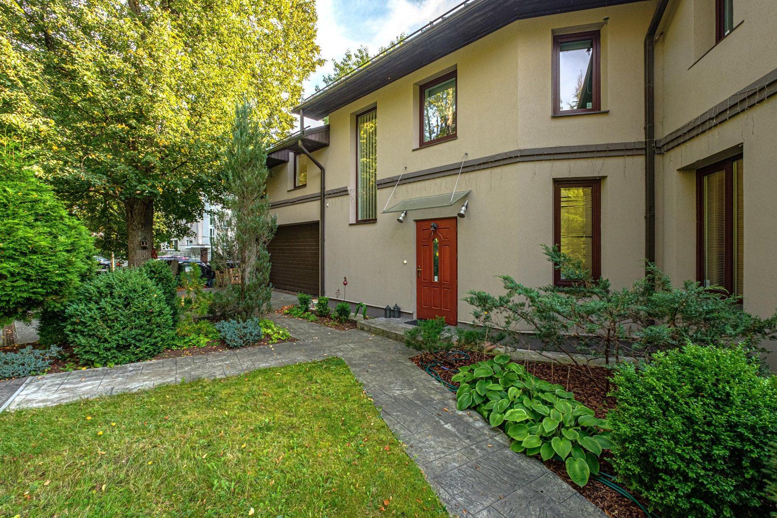 Dvīņu māja 294 m², Malienas iela 11, Mežciems — attēls 2