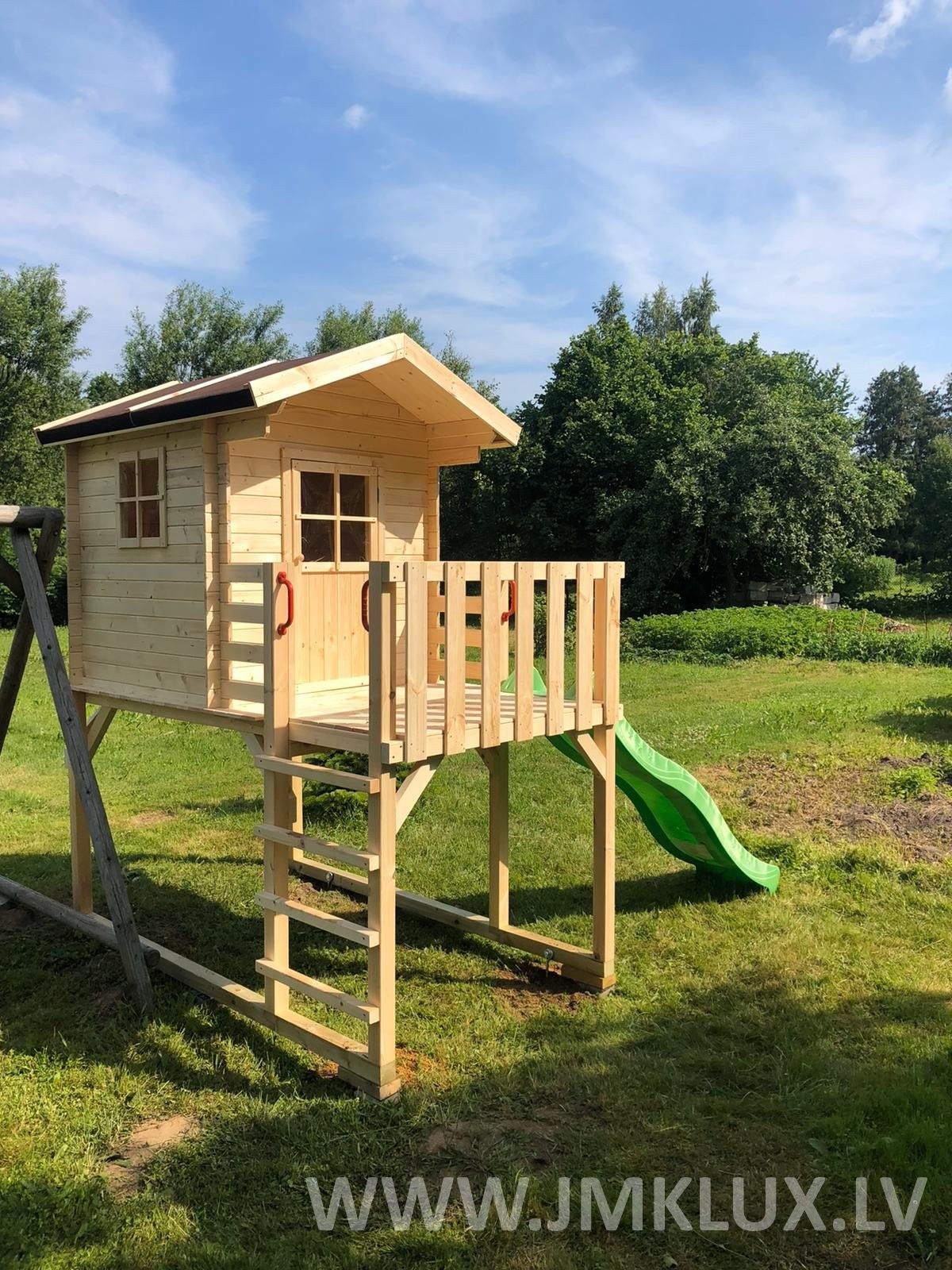 Rotaļu mājiņa JMK LUX, platums 1,4 m, garums 2,4 m, koks — attēls 2