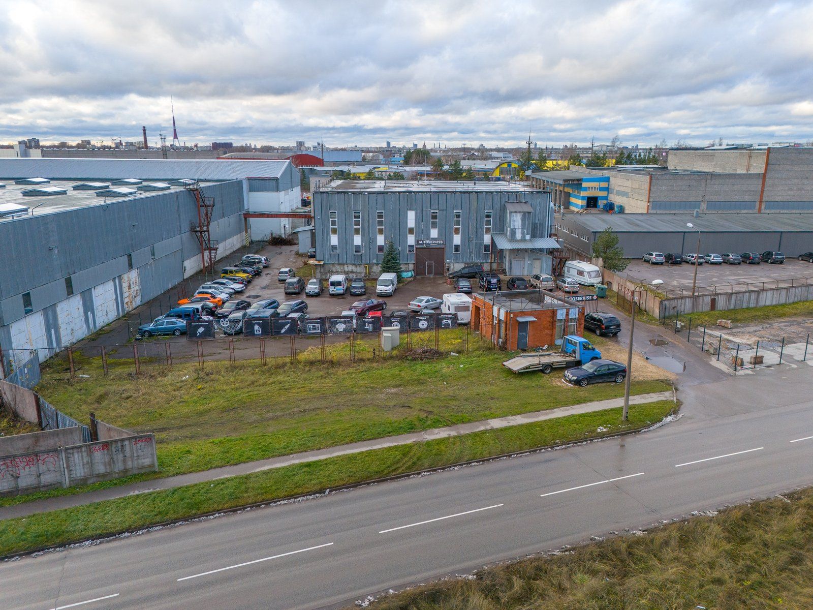 Ražošanas ēka 2018 m², Meirānu iela 6, Pļavnieki — attēls 2
