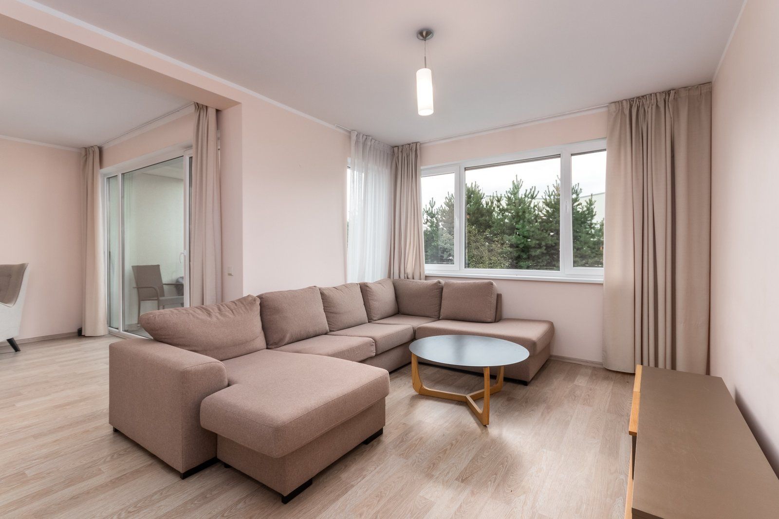 Privātmāja 180 m², Cīruļu iela 36, Babītes pagasts — attēls 2