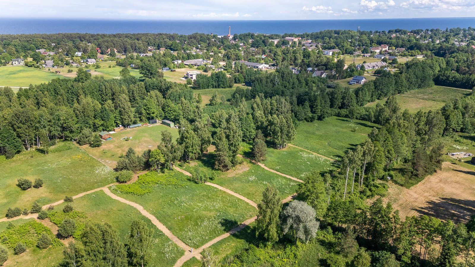 Zemes gabals 1,57 ha, Dzintara iela, Engures pagasts — attēls 2